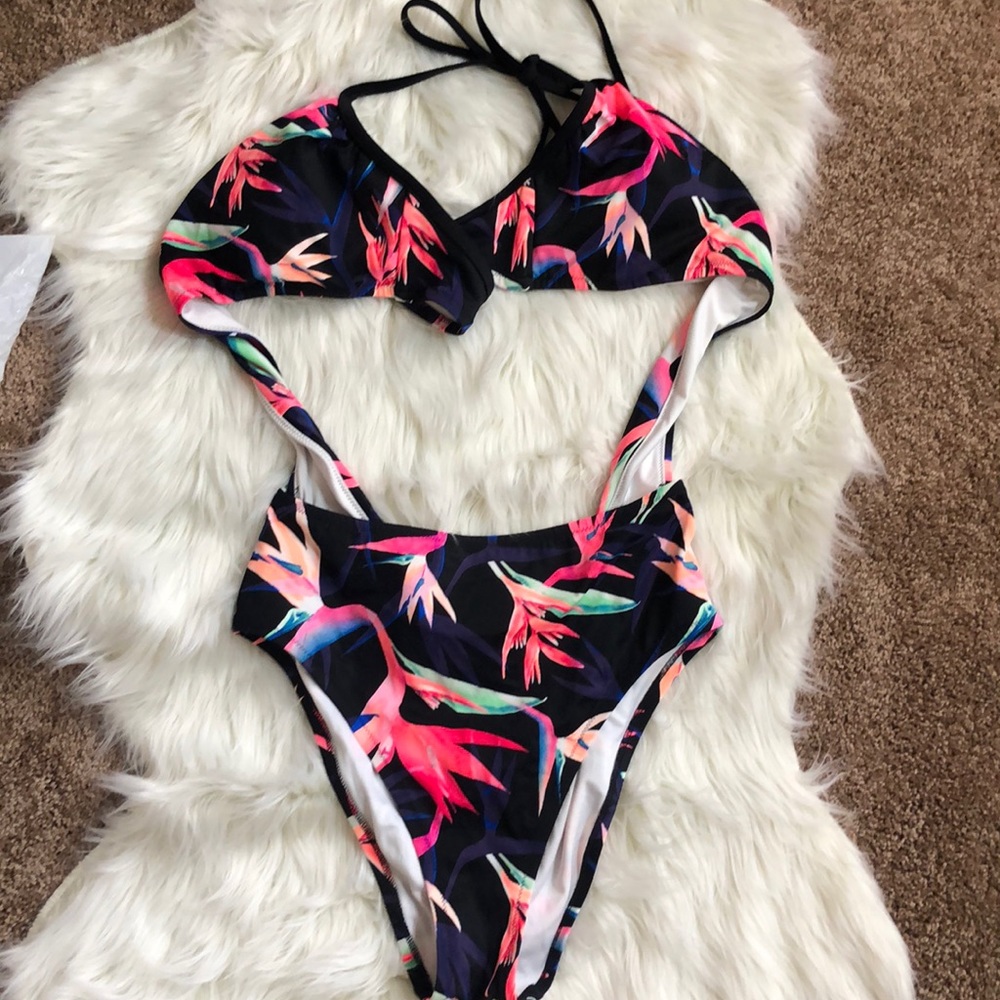 PINK cut-out one piece
